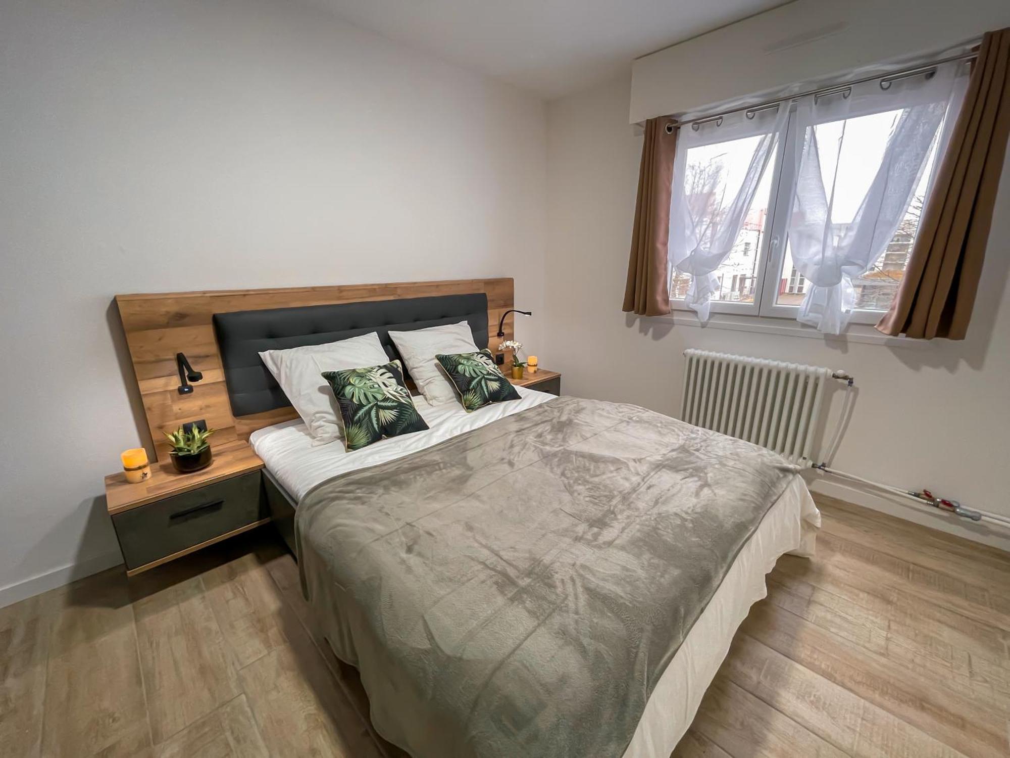 Au Coeur Des Arenes - Parking Prive Apartment Мец Екстериор снимка